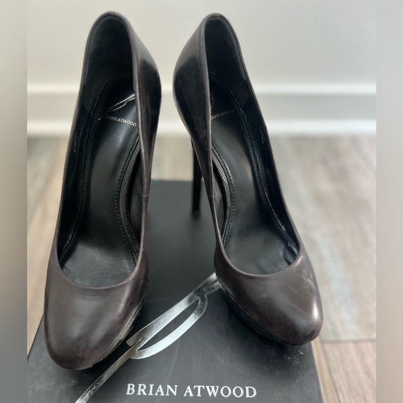 Brian Atwood B Fontaine High Heel Pump - Black / Lizard - size 8 - Picture 11 of 12